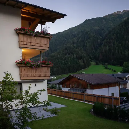 Apartman Berg' & Bluamen Stubai