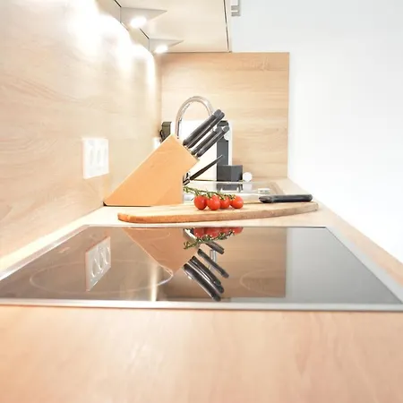 Berg' & Bluamen Stubai Apartman Neustift im Stubaital