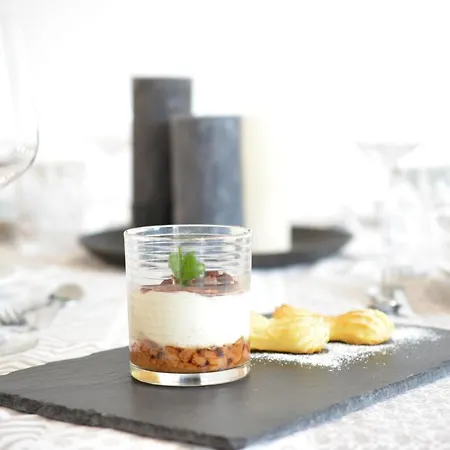 Berg' & Bluamen Stubai Apartment *